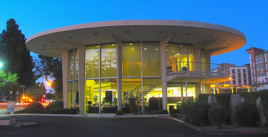 Bank of the West space ship building in downtown Sunnyvale